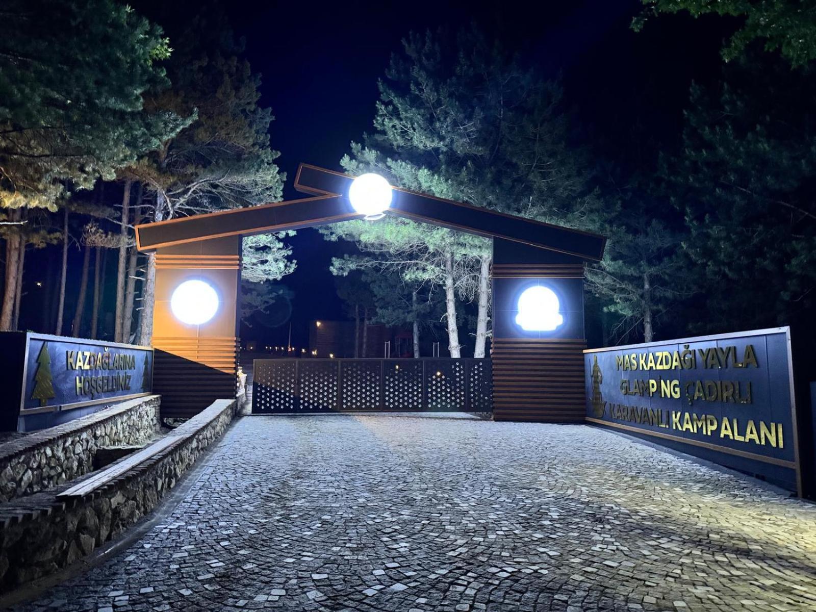 Hotel Mas Kazdagi Glamping Edremit  Esterno foto